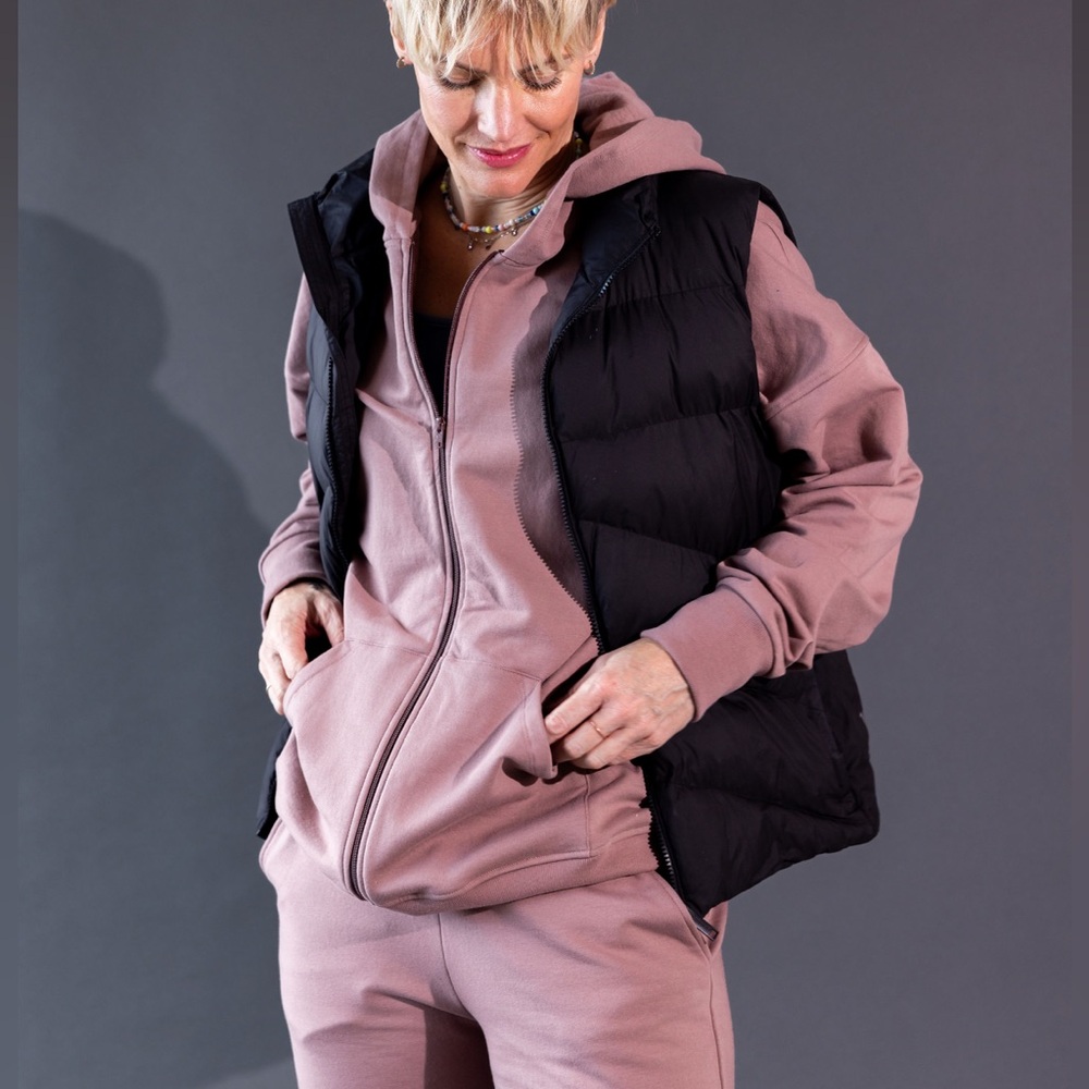 ROWE Unisex Zip Hoodie in Rosewood